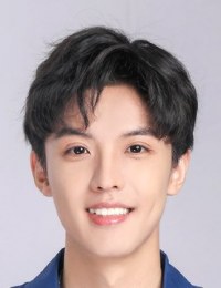 Чжоу Чунь Вей