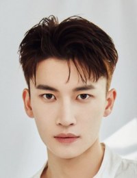 Цинь Сяо Сянь